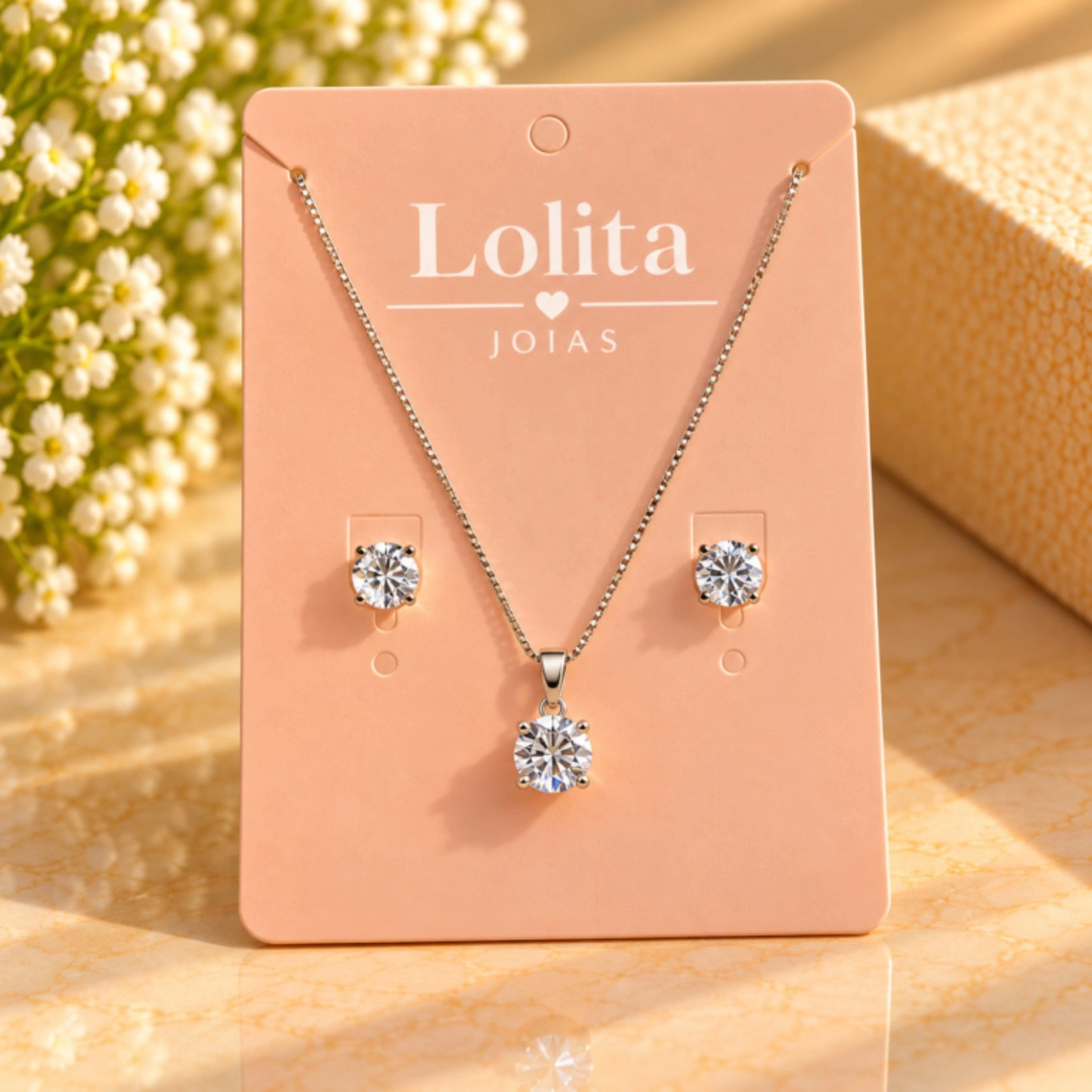 Conjunto Colar com Pingente e Brincos Ponto de Luz